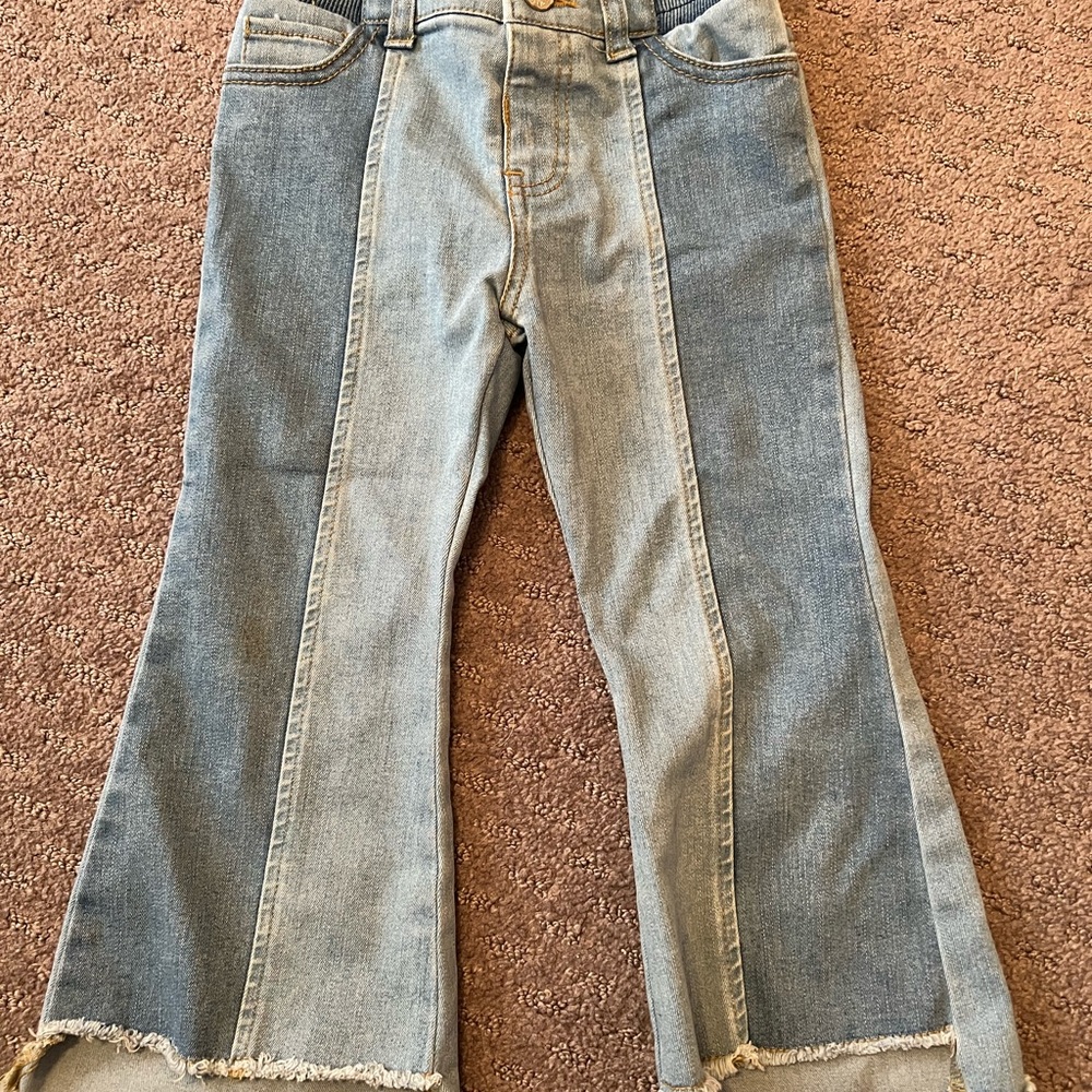 Girls jeans from cat and jack Target sz 5 two-tone crop
